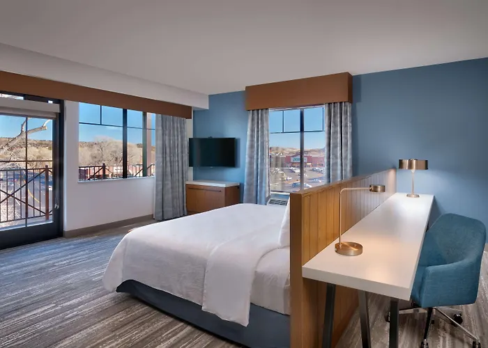 Hilton Garden Downtown, Az Hotel 3*