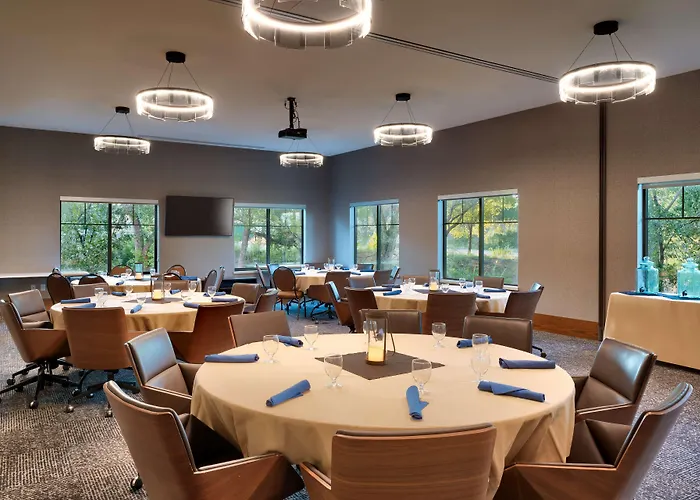 Hotel Hilton Garden Downtown, Az 3*